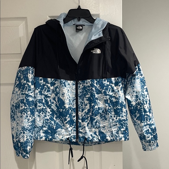 The north face Antora rain hooded jacket - Picture 2 of 8